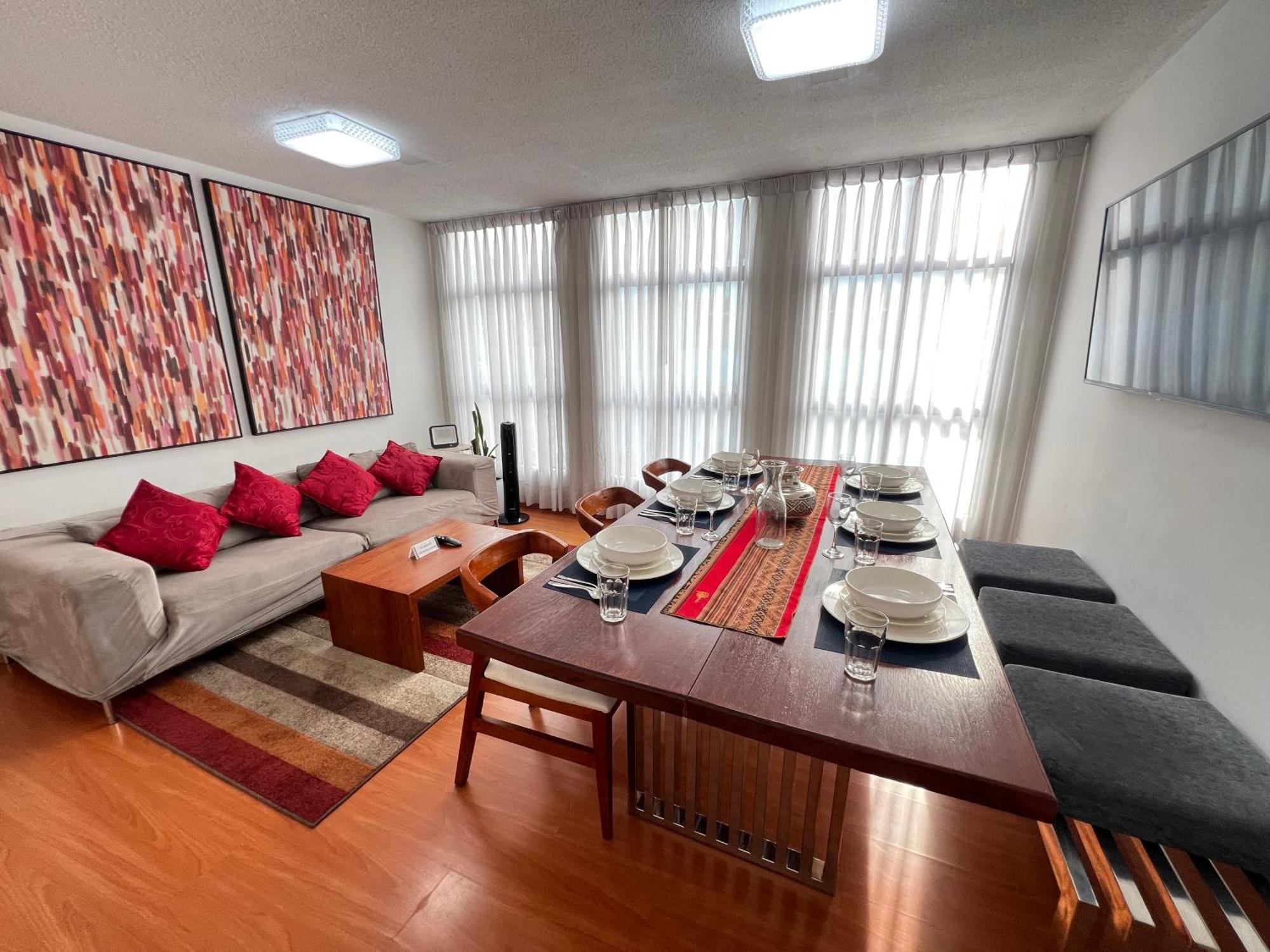 Downtown Lima Apt With May Promo Book & Save Big Exteriér fotografie