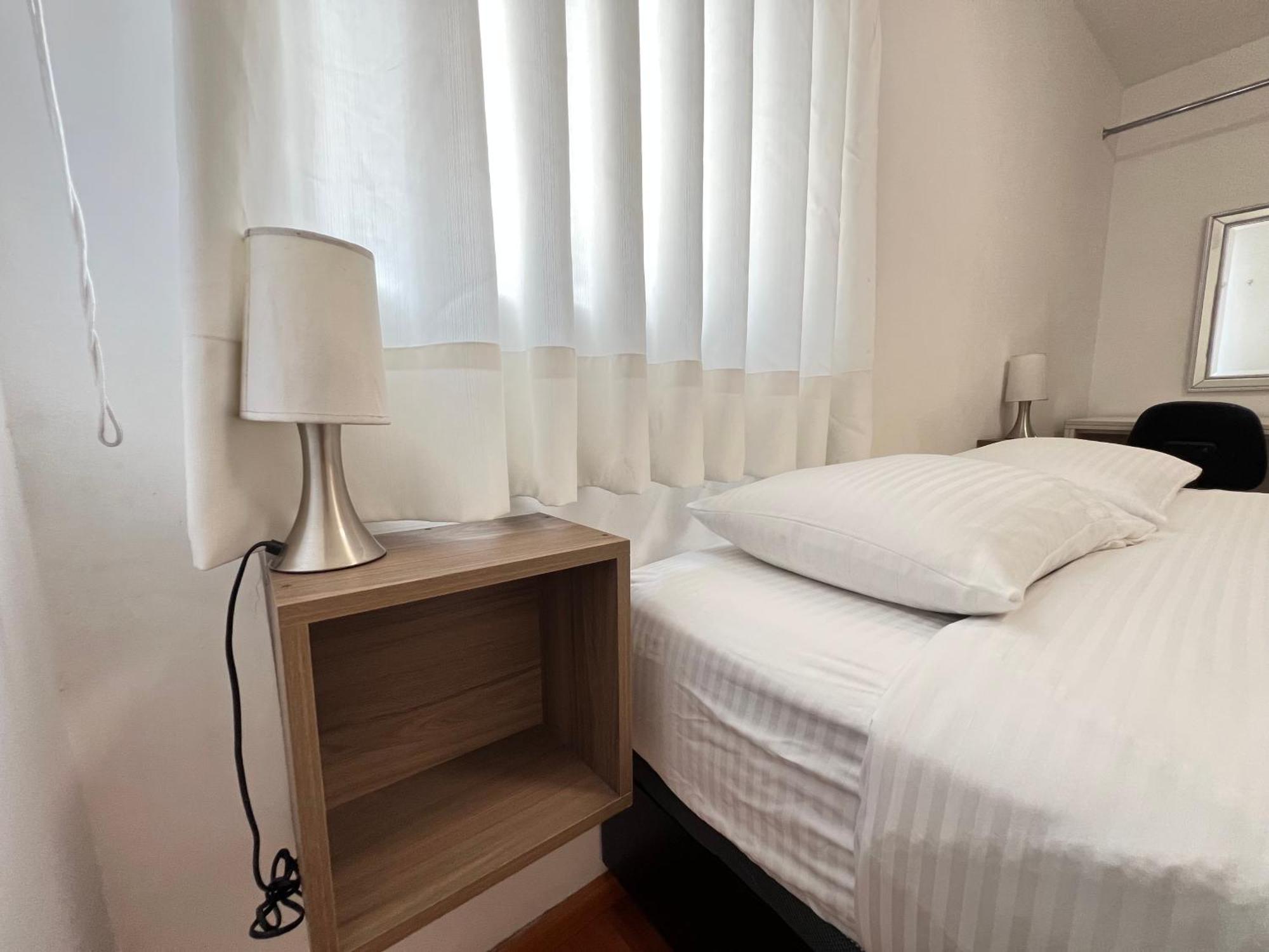 Downtown Lima Apt With May Promo Book & Save Big Exteriér fotografie